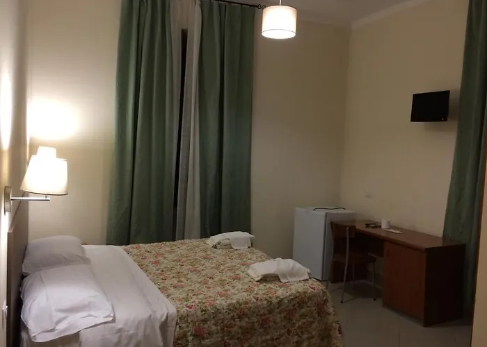 Enrica Hotel *